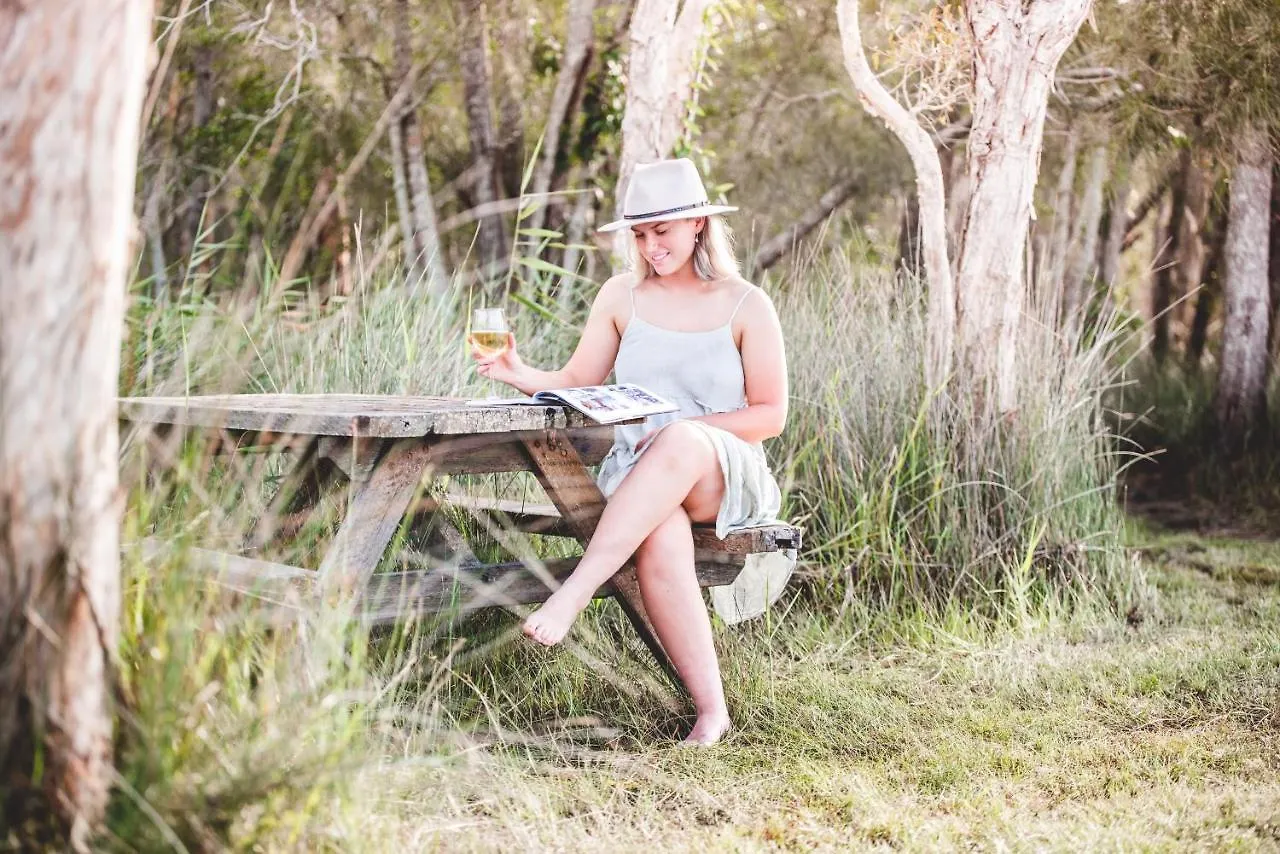 Lake Weyba Cottages Noosa Peregian Beach Bed & Breakfast