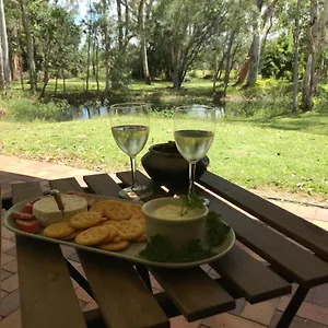 Noosa Weyba Bed & Breakfast