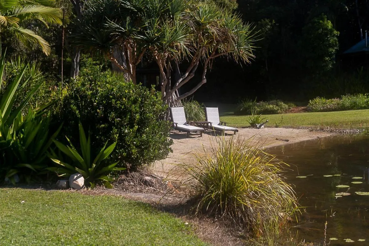 Lake Weyba Cottages Noosa Peregian Beach Australia