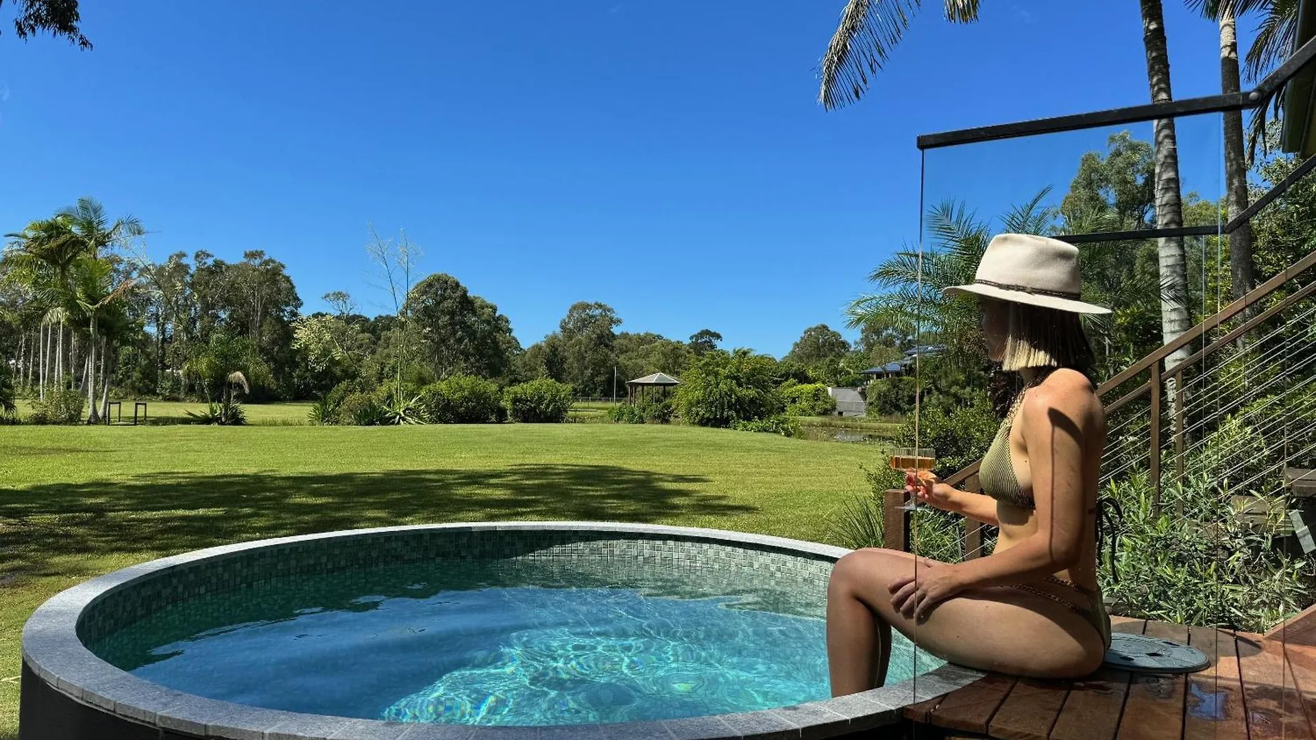 Lake Weyba Cottages Noosa Peregian Beach