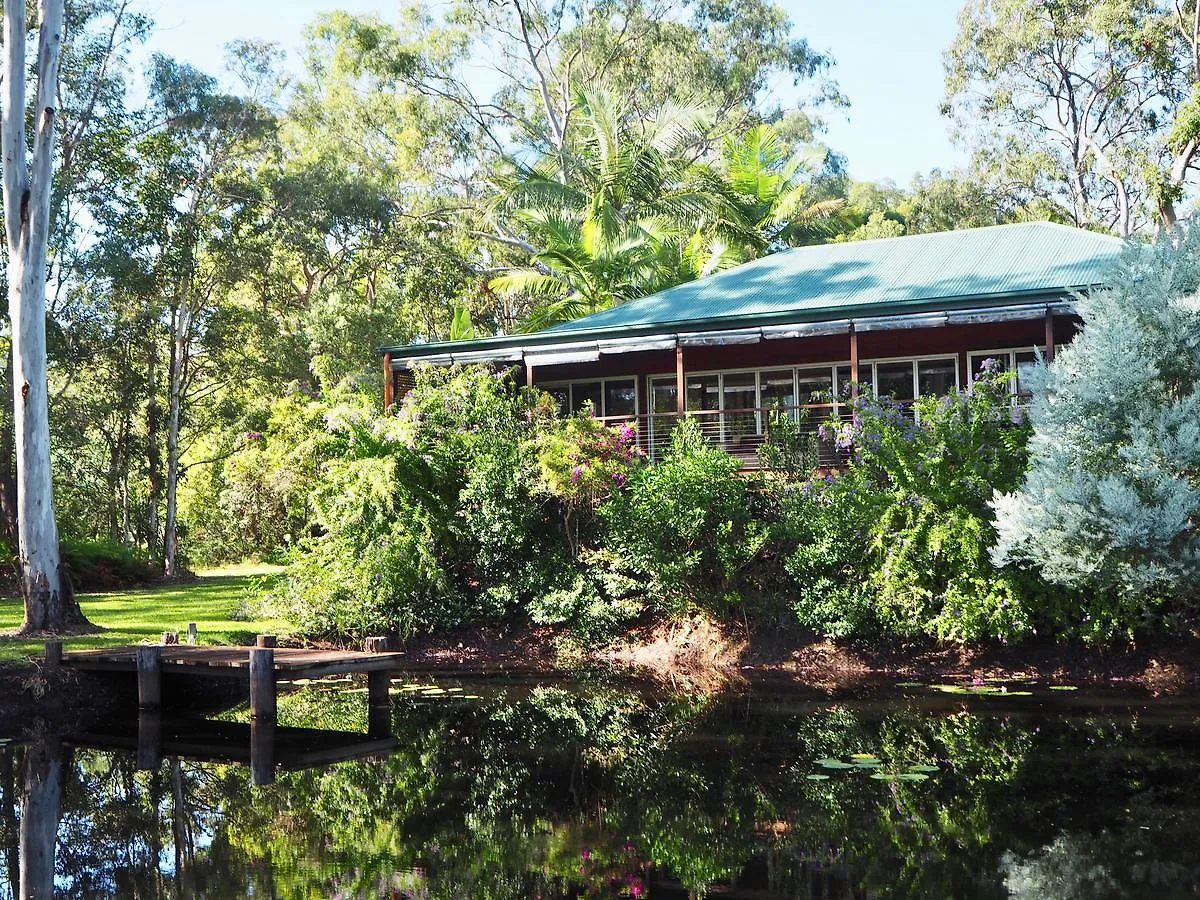 Bed & Breakfast Lake Weyba Cottages Noosa Peregian Beach