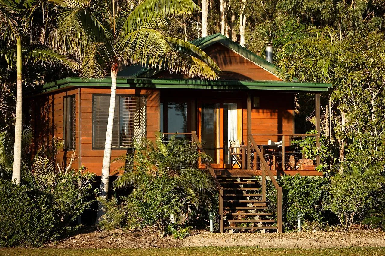 Lake Weyba Cottages Noosa Peregian Beach 4*,