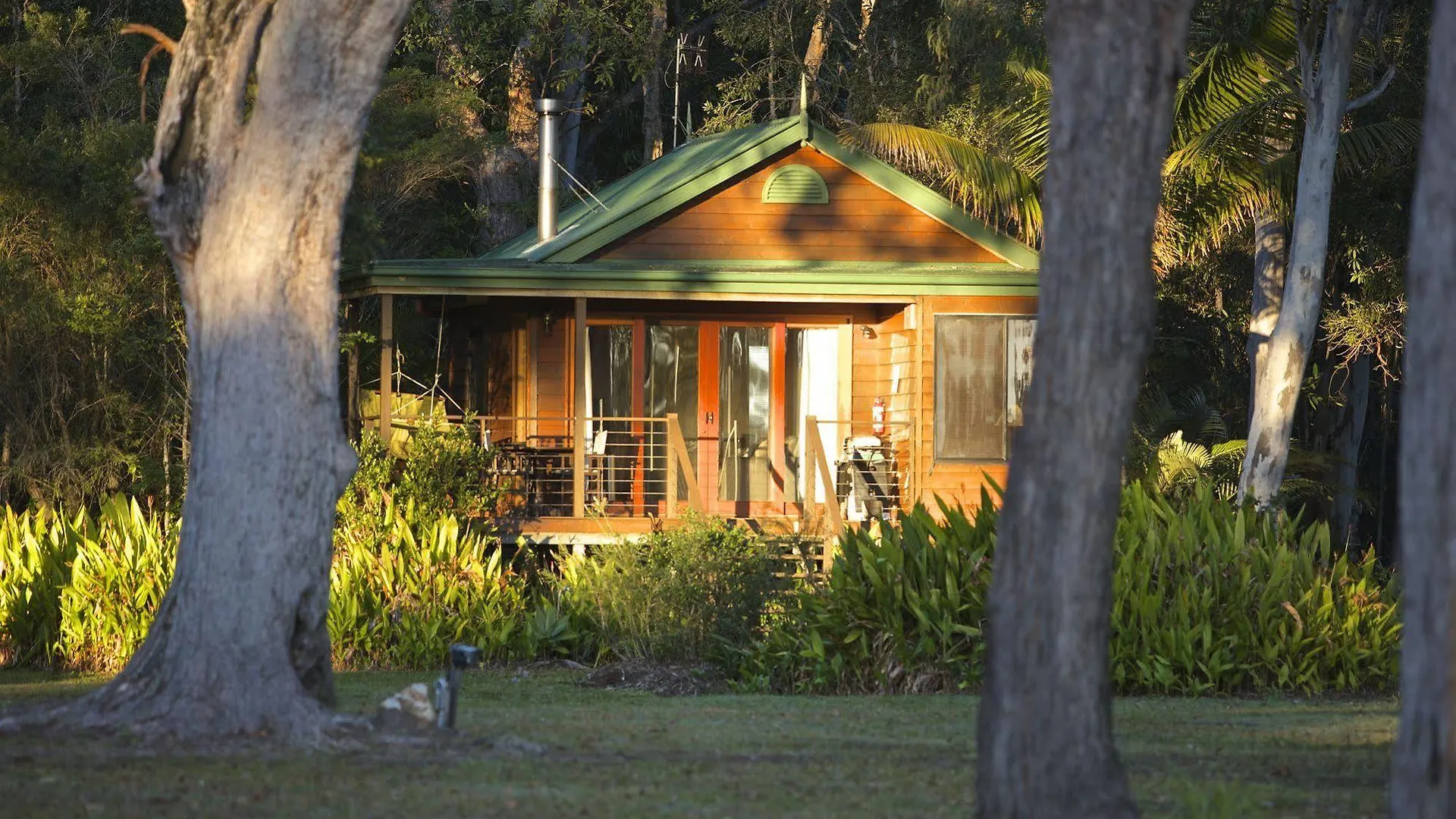 Lake Weyba Cottages Noosa Peregian Beach 4*,